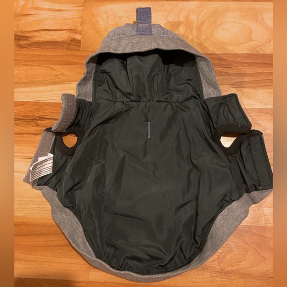 GF Pet small, lined hoodie for small breed dog/puppy - Picture 2 of 2